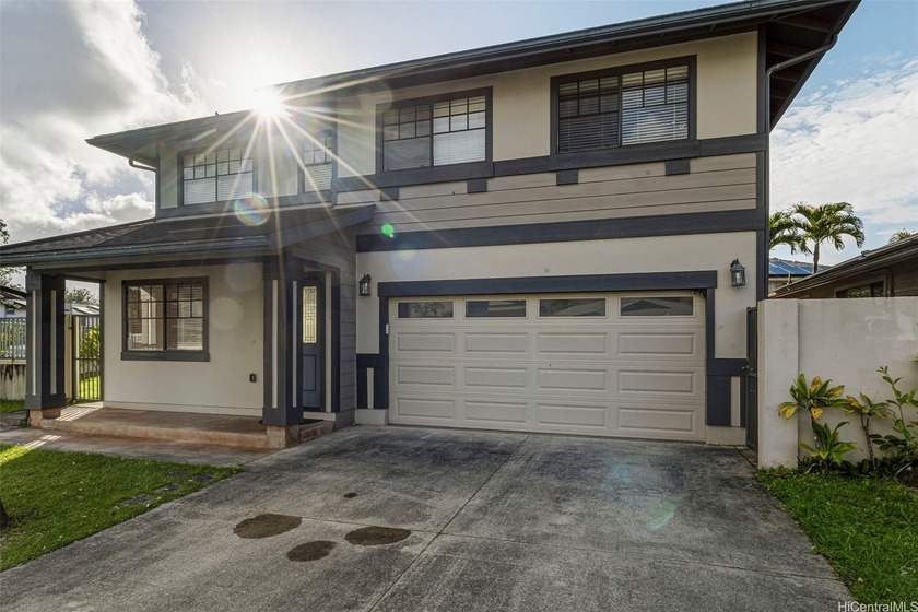 Superb Opportunity in Desirable Mililani Mauka! Tucked away on a - Beach Home for sale in Mililani, Hawaii on Beachhouse.com