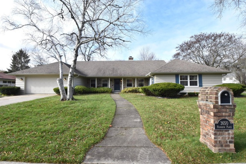 Stunning Cape Cod home in the desirable Village of North Bay - Beach Home for sale in Racine, Wisconsin on Beachhouse.com