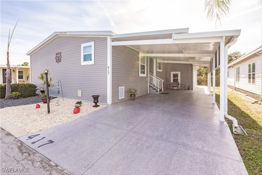 FABULOUS SPACIOUS HOME. NEW 6/21/2018. LIVING ARE 1790 SQFT PER - Beach Home for sale in North Fort Myers, Florida on Beachhouse.com