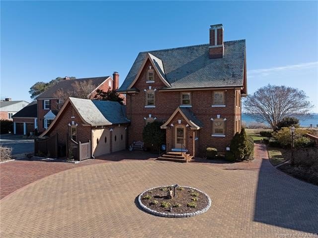 Welcome to this historic gem on the Chesapeake Bay! Nestled - Beach Home for sale in Hampton, Virginia on Beachhouse.com