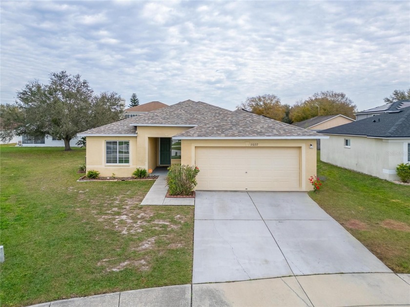 Under contract-accepting backup offers. HUGE PRICE IMPROVEMENT - Beach Home for sale in Riverview, Florida on Beachhouse.com