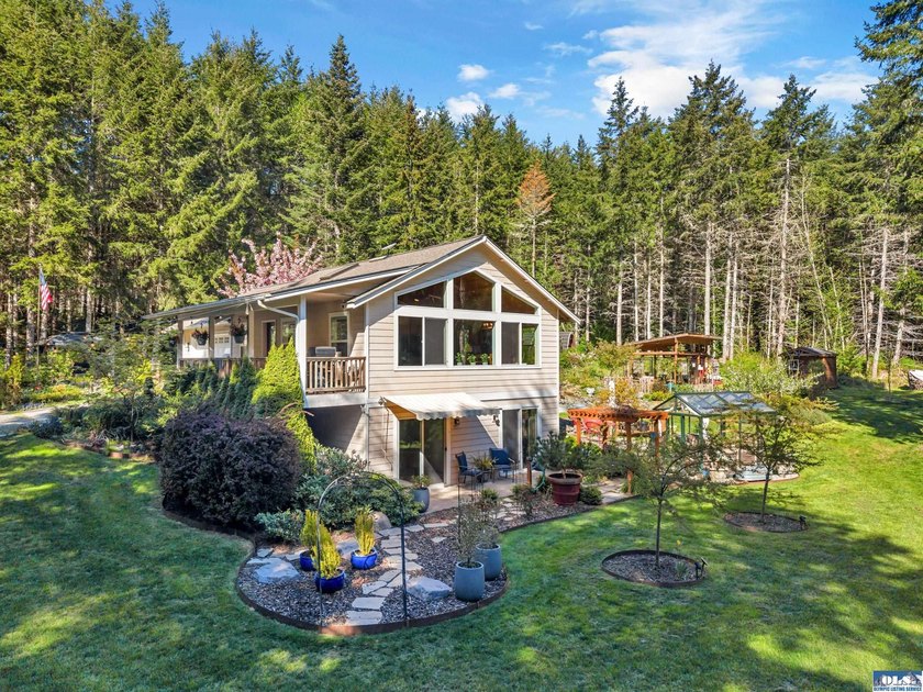 Outdoor enthusiast's dream come true in Port Angeles, where the - Beach Home for sale in Port Angeles, Washington on Beachhouse.com