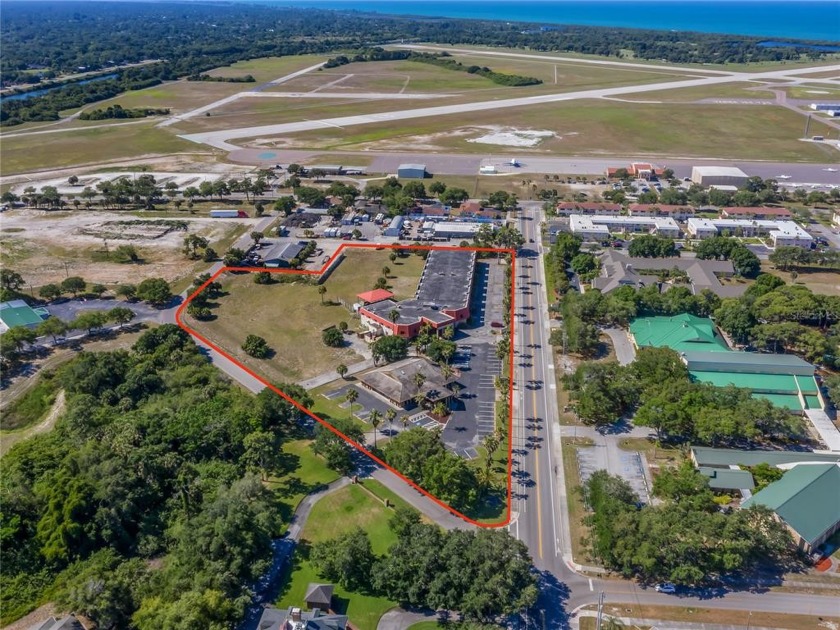 EXCEPTIONAL DEVELOPMENT OPPORTUNITY on the Island in Venice - Beach Commercial for sale in Venice, Florida on Beachhouse.com