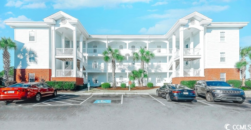 This pristine 3 bedroom, 2 full bath, top floor end unit offers - Beach Condo for sale in Little River, South Carolina on Beachhouse.com