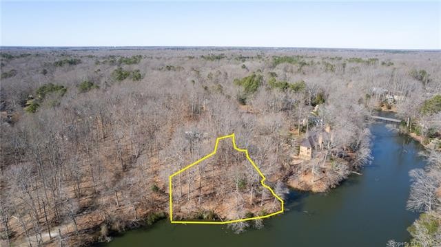 Rare one acre opportunity in Kingsmill, surrounded by water on - Beach Lot for sale in Williamsburg, Virginia on Beachhouse.com