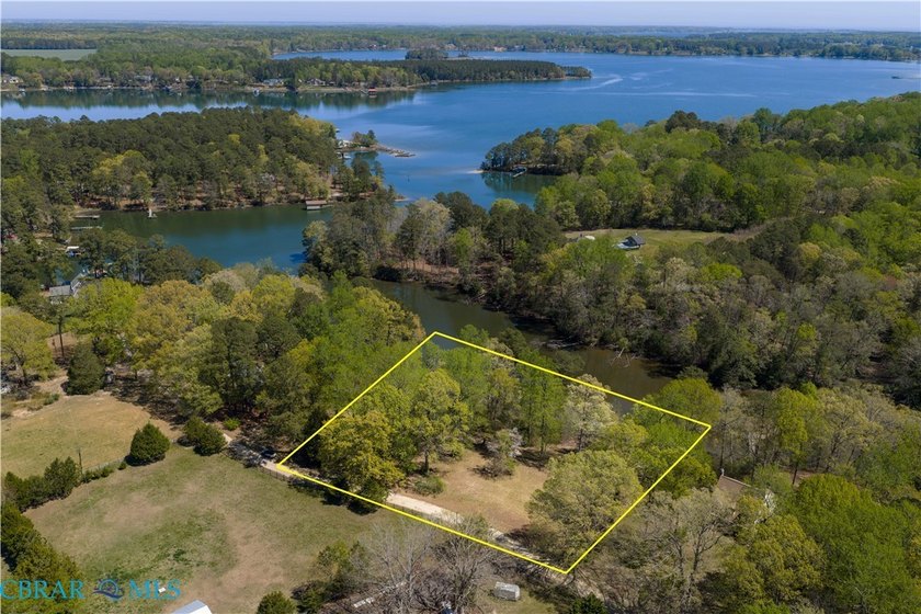 Beautiful park-like setting on picturesque Dancers Creek, a - Beach Lot for sale in Dutton, Virginia on Beachhouse.com