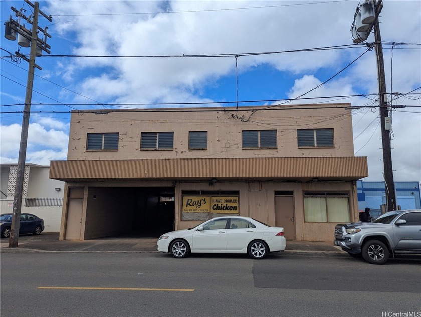 Mixed-use property for sale in the heart of the Wahiawa business - Beach Commercial for sale in Wahiawa, Hawaii on Beachhouse.com