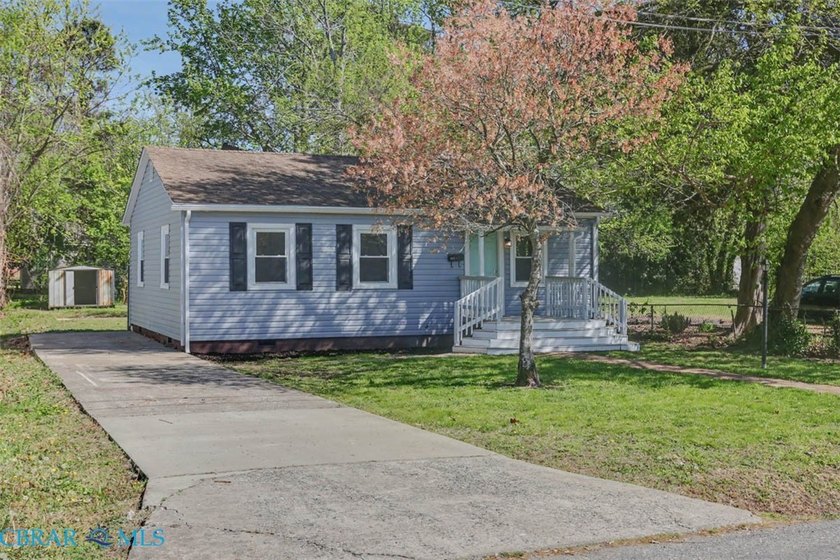 Live, play and work at Buckroe Beach! Short distance to the sand - Beach Home for sale in Hampton, Virginia on Beachhouse.com