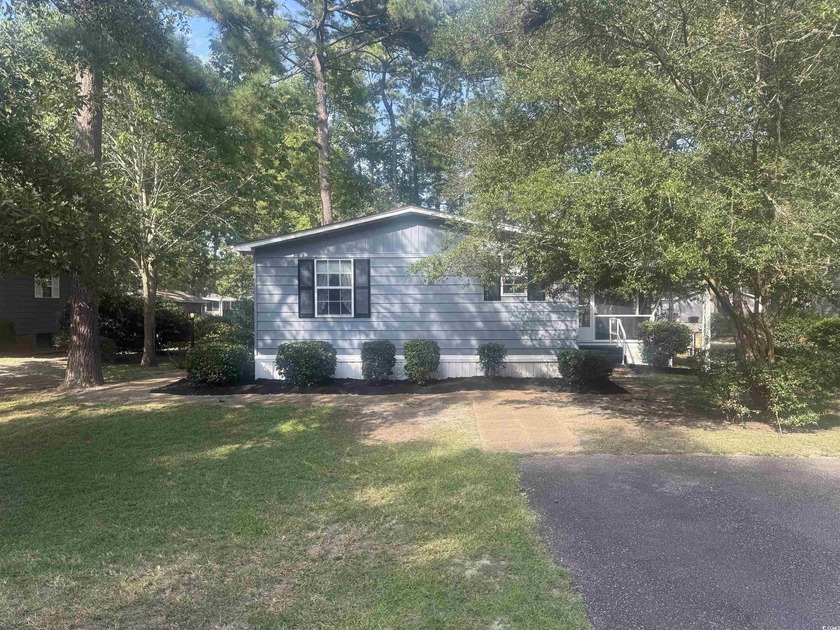 Welcome to beautiful Ocean Pines of Premier over 55 active - Beach Home for sale in Murrells Inlet, South Carolina on Beachhouse.com