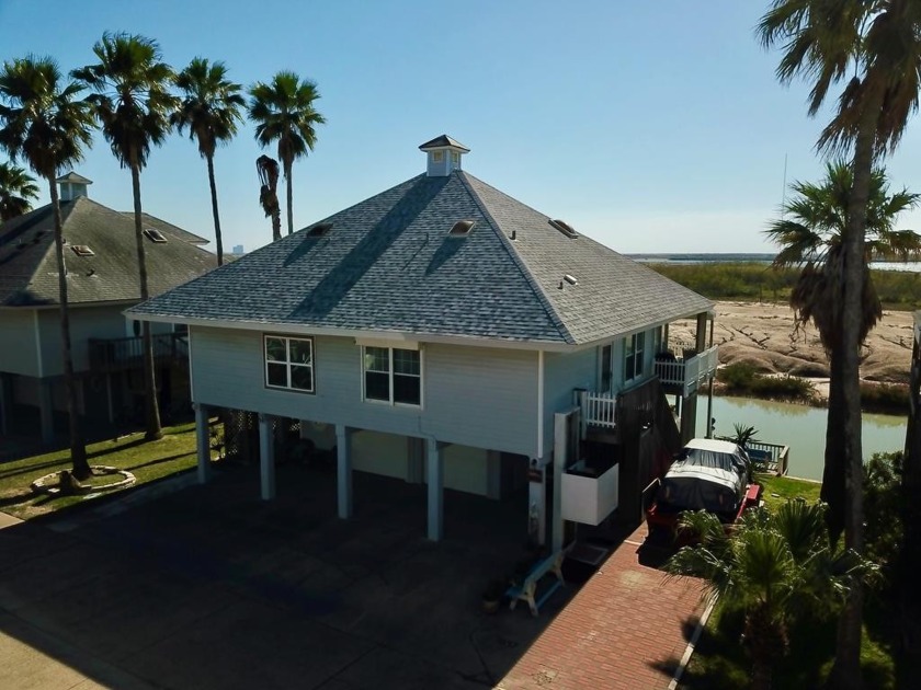Attention Space-X followers and YouTubers! Catch the launches - Beach Home for sale in Port Isabel, Texas on Beachhouse.com
