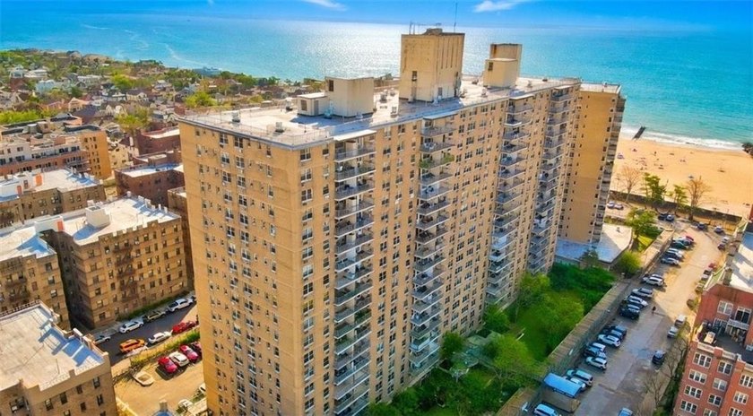 OPEN HOUSE BY APPOINTMENT ONLY!!! CALL TODAY TO SCHEDULE!!! - Beach Condo for sale in Brooklyn, New York on Beachhouse.com