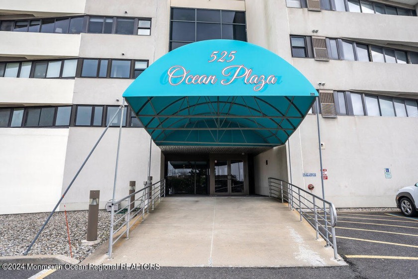 LOOKING FOR AN OCEANVIEW TWO-BEDROOM CONDO WHERE THE PRICE MAKES - Beach Condo for sale in Long Branch, New Jersey on Beachhouse.com