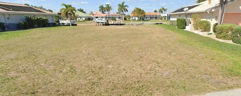 If you are looking for waterfront living with a small community - Beach Lot for sale in Punta Gorda, Florida on Beachhouse.com