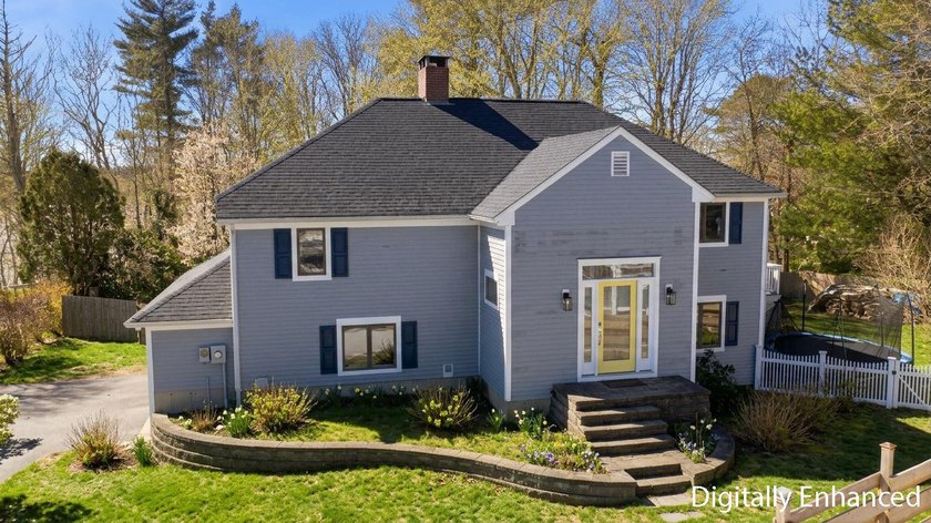 Welcome to this beautifully maintained 3 bedroom, 2.5 bath - Beach Home for sale in Mashpee, Massachusetts on Beachhouse.com