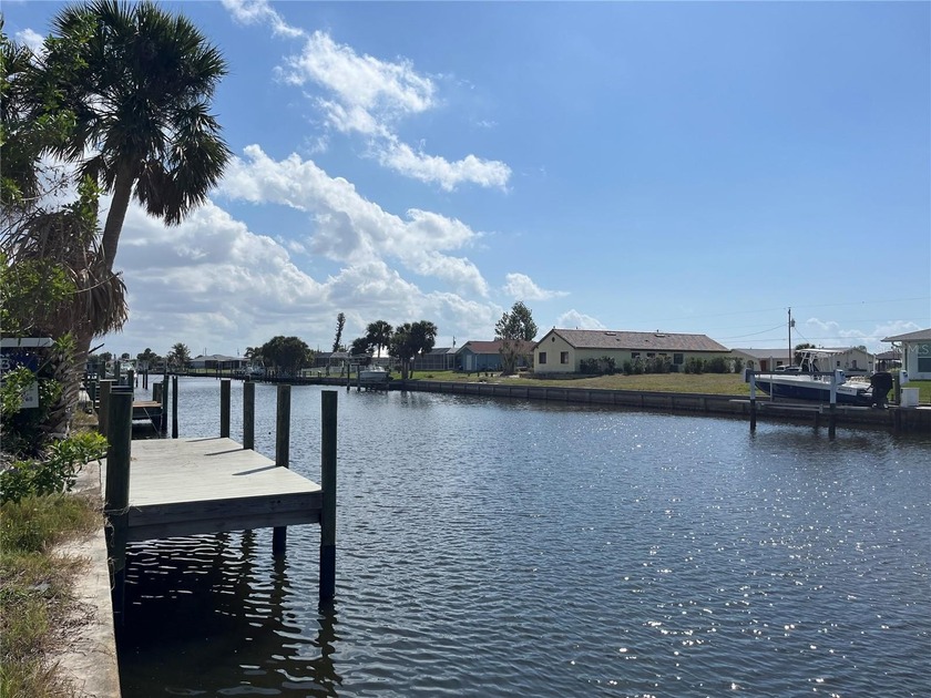 Price Reduction!! SALTWATER SAILBOAT Lot with Amazing direct - Beach Lot for sale in Port Charlotte, Florida on Beachhouse.com
