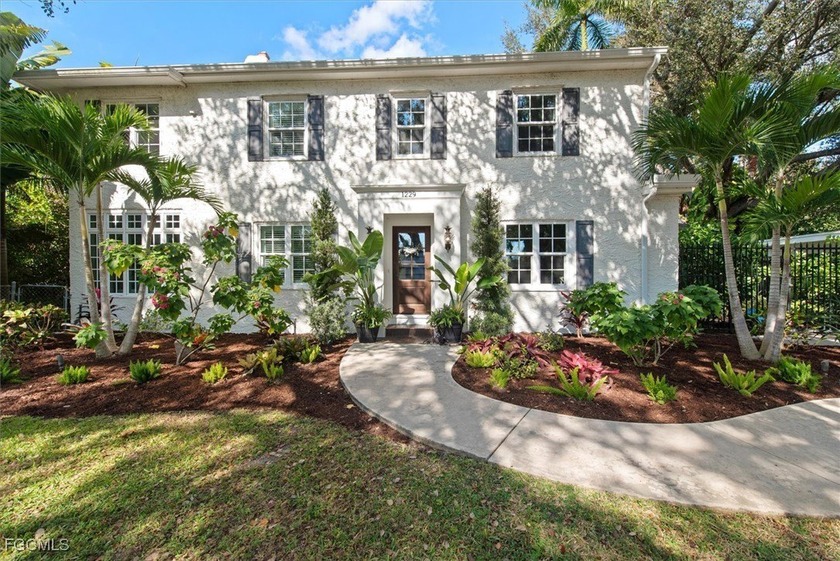 FULLY RENOVATED with a *Coral Gables meets Old Ft Myers* vibe by - Beach Home for sale in Fort Myers, Florida on Beachhouse.com