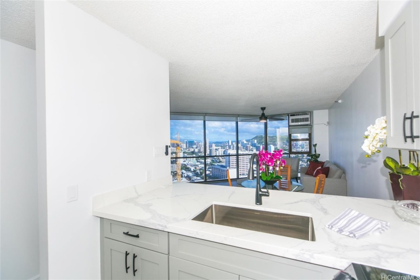 Best deal in town! Better than new. Don't miss this opportunity
 - Beach Condo for sale in Honolulu, Hawaii on Beachhouse.com