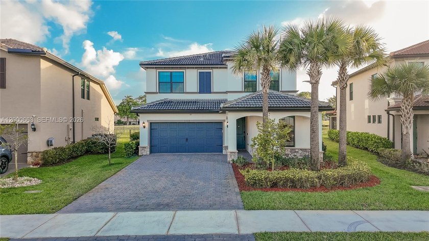 Live Limitlessly in this turnkey 2022 home at Enclave at - Beach Home for sale in Tamarac, Florida on Beachhouse.com
