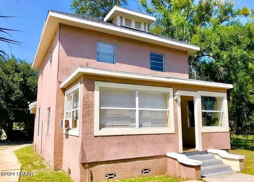 Apt. #1: 2-Bedroom/ 1 Bath $1,050 per month and maintains the - Beach Home for sale in Daytona Beach, Florida on Beachhouse.com