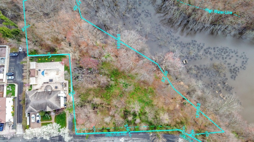 Unlock the Potential of Waterfront Living! Explore the exciting - Beach Lot for sale in Staten Island, New York on Beachhouse.com