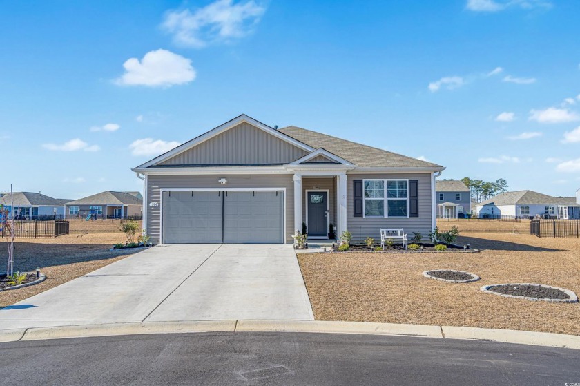 Location! Location! Location! Close to Surfside Beach and all - Beach Home for sale in Myrtle Beach, South Carolina on Beachhouse.com