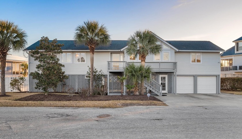 Welcome to *The Pointe* of Garden City SC. This 5 bedroom, 4 - Beach Home for sale in Murrells Inlet, South Carolina on Beachhouse.com