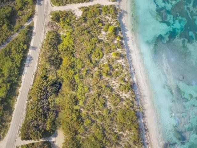 Spectacular West Coast, Grand Turk, Ocean Front. This 1.032 acre - Beach Lot for sale in Cockburn Town, Grand Turk on Beachhouse.com
