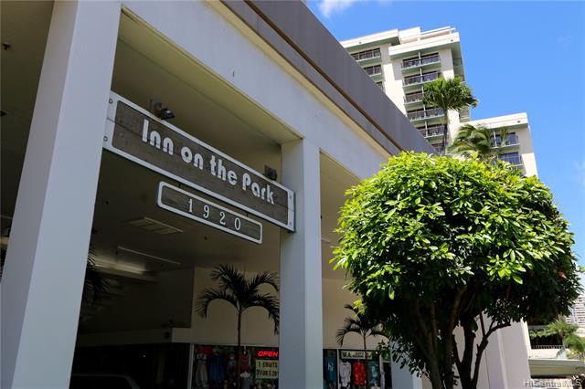 Welcome to the Inn on the Park! Secured and well maintained - Beach Condo for sale in Honolulu, Hawaii on Beachhouse.com