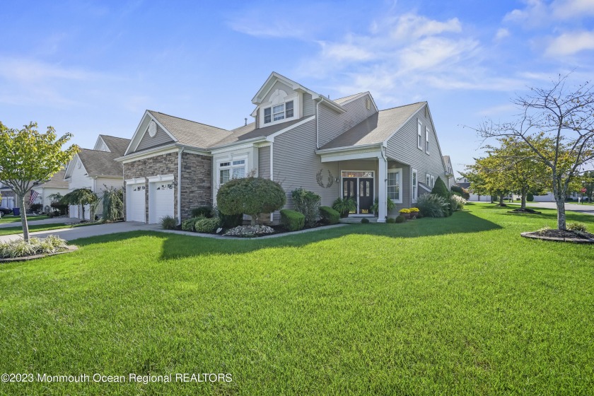 Desirable Grand Cypress Model in the exclusive Greenbriar - Beach Home for sale in Waretown, New Jersey on Beachhouse.com