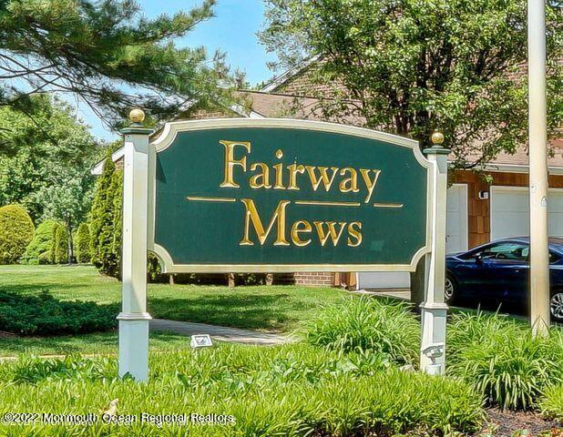 2 bedroom 1.5 bath corner Casltebrook unit in Fairway Mews - Beach Condo for sale in Spring Lake Heights, New Jersey on Beachhouse.com