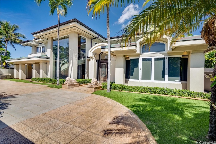 This home is for the buyer who is looking for INCREDIBLE, and - Beach Home for sale in Honolulu, Hawaii on Beachhouse.com