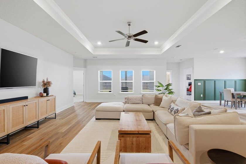 Welcome to one of the most attractive opportunities in the newer - Beach Home for sale in Gulf Breeze, Florida on Beachhouse.com