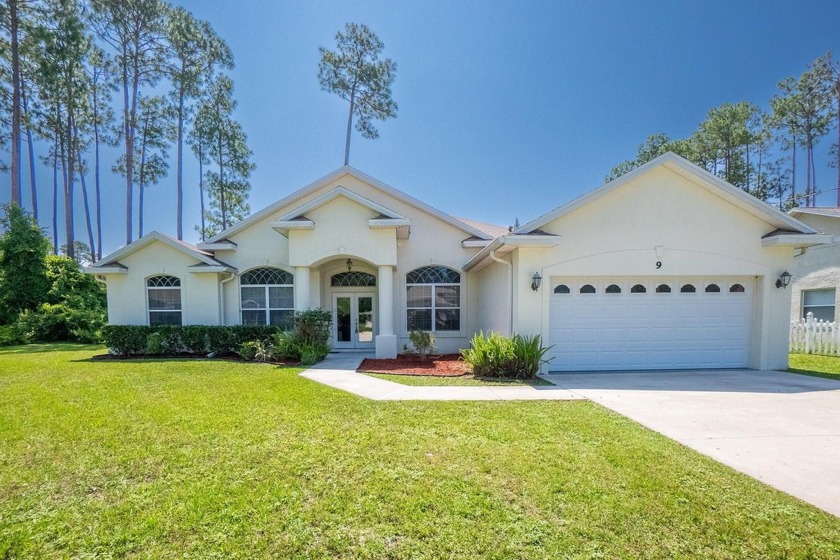 Beautiful 4-bedroom, 3-bathroom home on an oversized lot in - Beach Home for sale in Palm Coast, Florida on Beachhouse.com