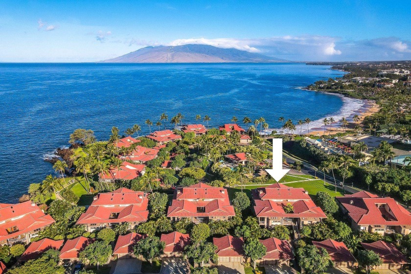 Revel in luxury from an expansive and private oceanfront condo - Beach Condo for sale in Kihei, Hawaii on Beachhouse.com