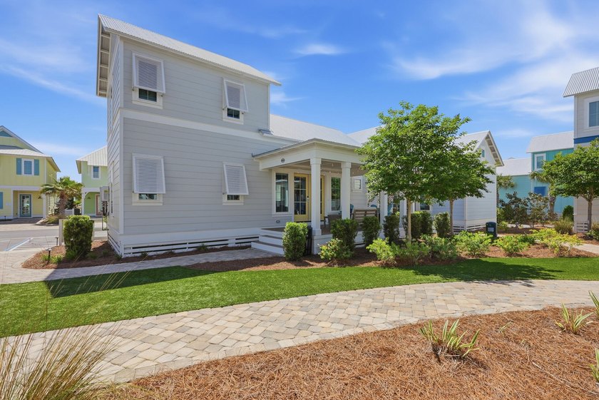 Welcome to ''Surf Bungalow 25,'' your private slice of paradise - Beach Home for sale in Panama City Beach, Florida on Beachhouse.com