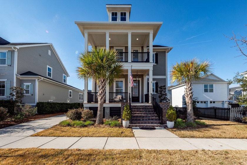 Enjoy beautiful Daniel Island! This like new home in desirable - Beach Home for sale in Charleston, South Carolina on Beachhouse.com