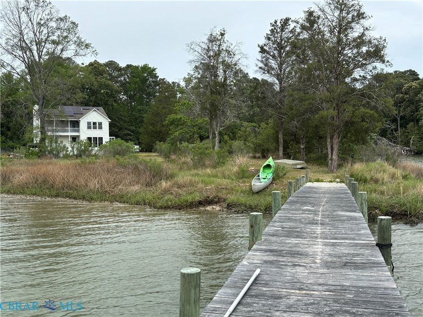 *Free School Farm* is located on over 14 acres on a private - Beach Home for sale in Gloucester, Virginia on Beachhouse.com