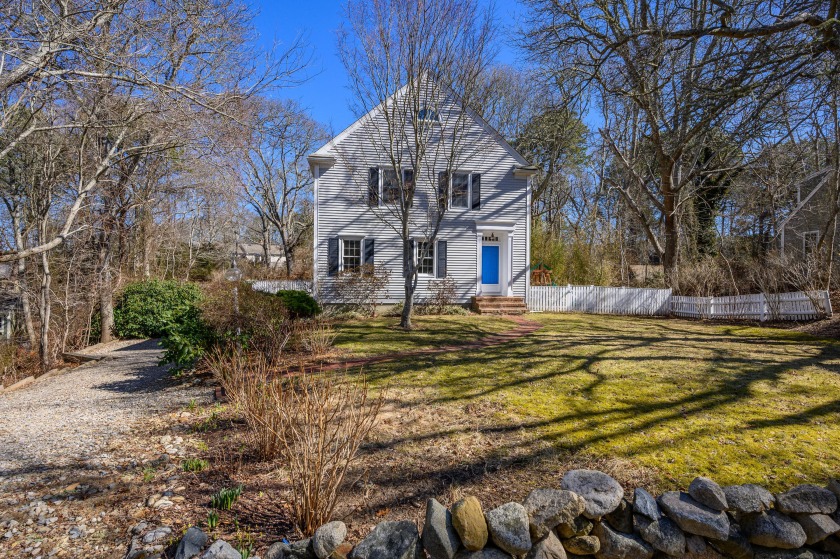 This sunny and spacious home with lots of curb appeal in an - Beach Home for sale in Brewster, Massachusetts on Beachhouse.com
