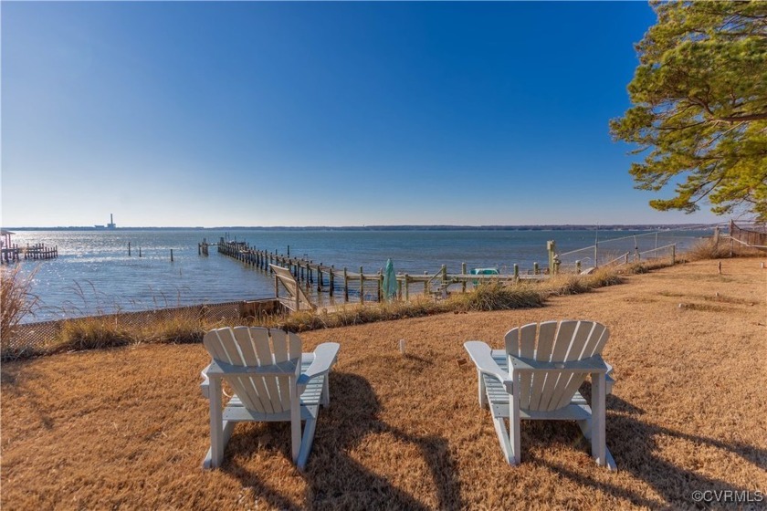 Welcome to your private retreat on the picturesque York River - Beach Home for sale in Hayes, Virginia on Beachhouse.com