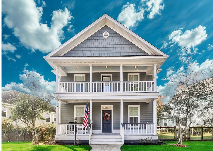 Want to be in the center of it all? Look no further than this - Beach Home for sale in North Charleston, South Carolina on Beachhouse.com