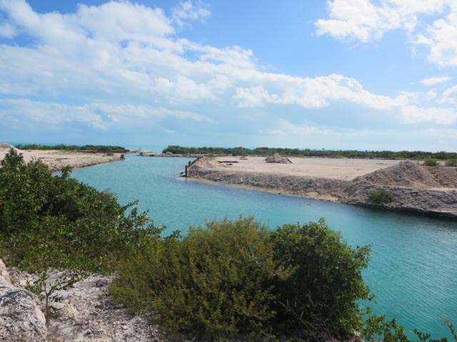 Leeside Estate View Lot with Canal Frontage! This 0.82 acre lot - Beach Lot for sale in Providenciales, West Caicos on Beachhouse.com