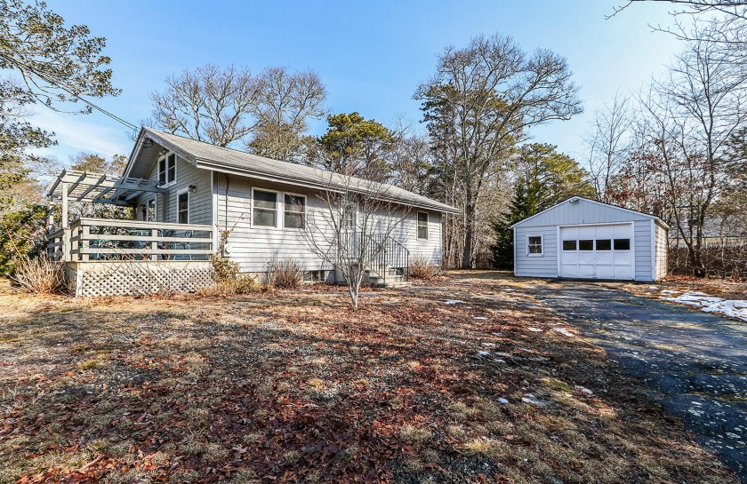 This delightful two-bedroom home presents an exceptional - Beach Home for sale in Mashpee, Massachusetts on Beachhouse.com