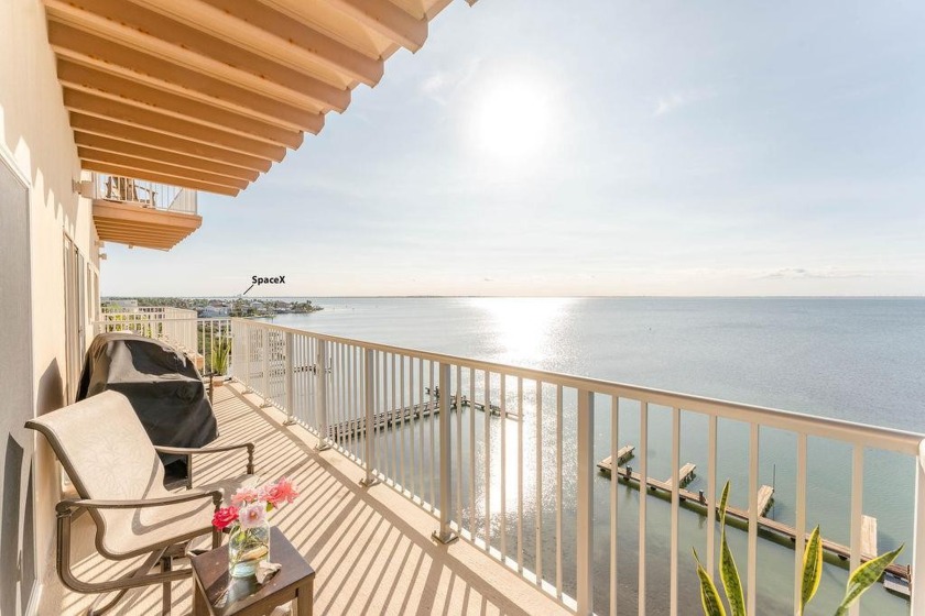 This EXCLUSIVE condominium comes with spectacular panoramic - Beach Condo for sale in South Padre Island, Texas on Beachhouse.com