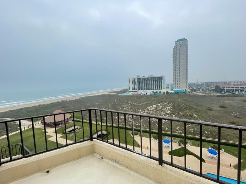 Rare find, beach front, large 1 bedroom 1 bath fully furnished - Beach Condo for sale in South Padre Island, Texas on Beachhouse.com
