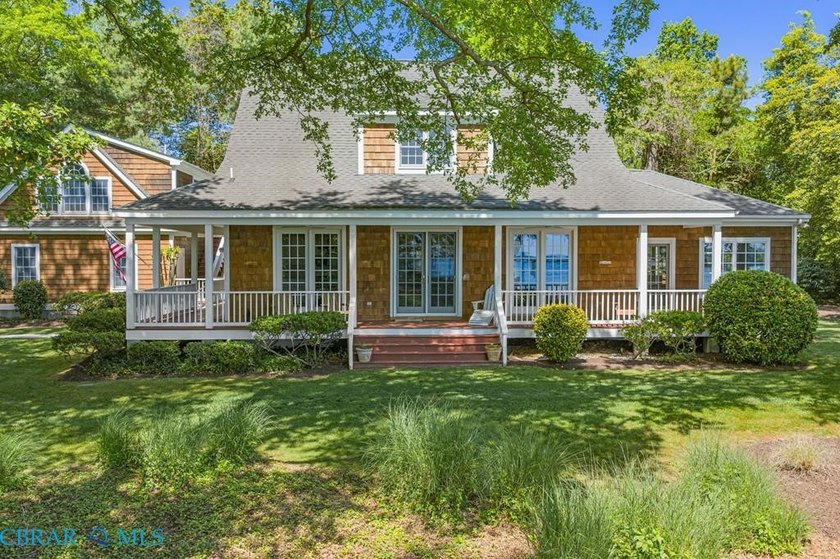 Southern Living Bay Cottage on Harvey's Creek with incredible - Beach Home for sale in Heathsville, Virginia on Beachhouse.com