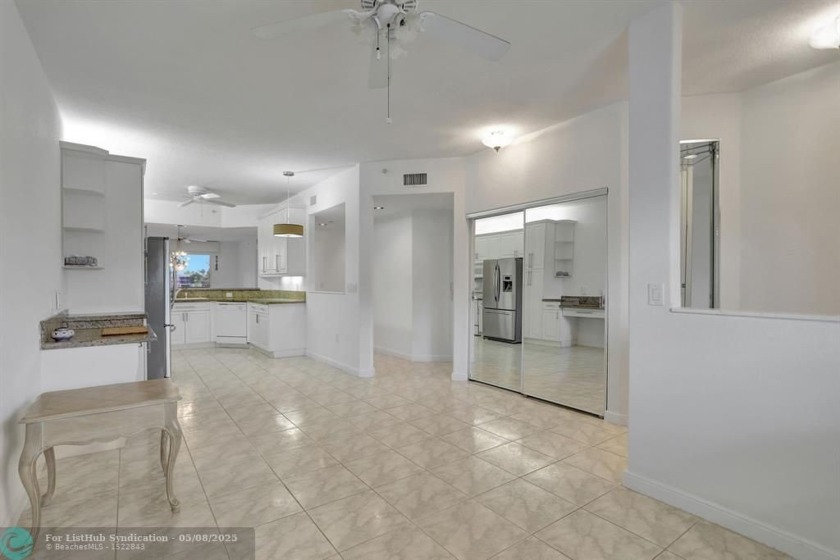 LOOK NO FURTHER, THIS IS IT!  ANOTHER DAY IN PARADISE IN THIS - Beach Condo for sale in Tamarac, Florida on Beachhouse.com