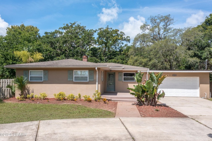 Welcome to this exquisite mid-century gem in Ormond Beach - Beach Home for sale in Ormond Beach, Florida on Beachhouse.com