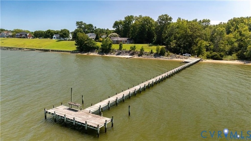 Located in the Locust Hill area of Middlesex County, this - Beach Lot for sale in Locust Hill, Virginia on Beachhouse.com