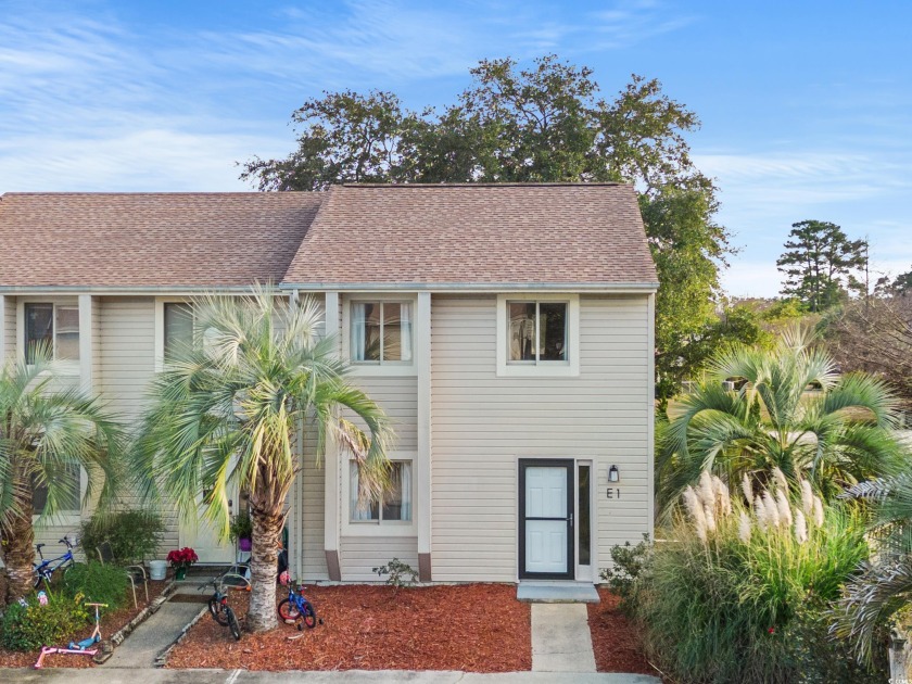 This beautiful end unit is located in the Baytree Golf Community - Beach Townhome/Townhouse for sale in Little River, South Carolina on Beachhouse.com