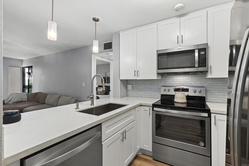 Welcome home to this beautifully remodeled 1-bedroom, 1-bath - Beach Condo for sale in San Diego, California on Beachhouse.com